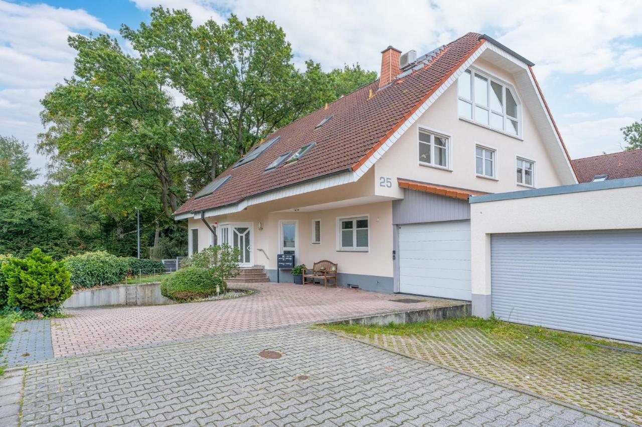 Veens Crew Home 7 Pax Dreieich Extérieur photo